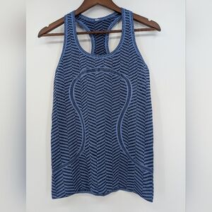 Lululemon Swiftly Tech Racerback Heathered Harbor Blue Sz.6 Running Yoga Active